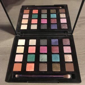 Urban Decay Vice 4 Eyeshadow Palette